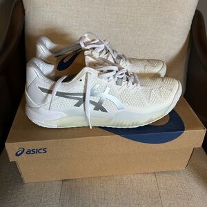 NWT / Asics Gel Resolution 8 Womens Tennis / Pickleball Shoe, Size 9